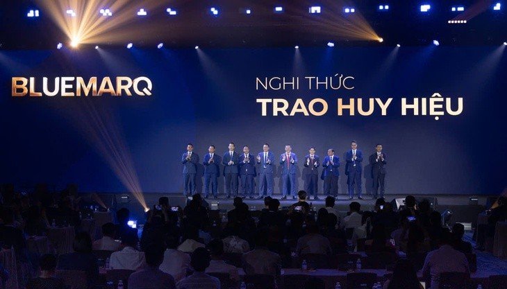 20-1779266190-bluemarq-group-buoc-chuyen-dot-pha-ve-thuong-hieu-cau-truc-van-hanh-va-tam-nhin-dai-han