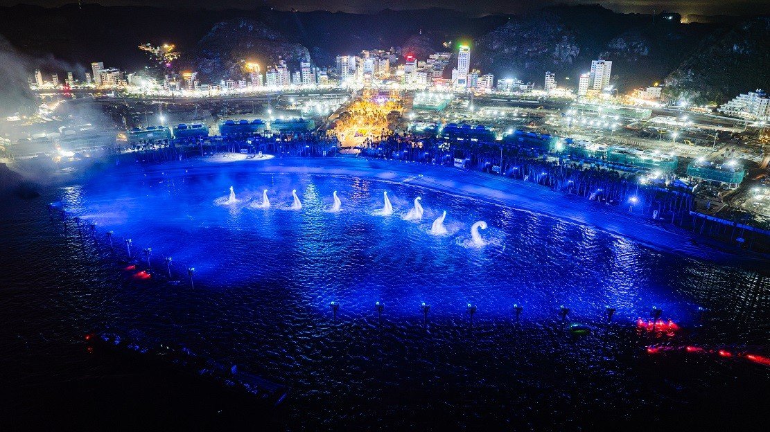 18-1781765492-gan-30000-khan-gia-den-sieu-concert-cua-sun-group-tai-nha-trang-khi-du-lich-trai-nghiem-thanh-dong-luc-moi-cho-bat-dong-san