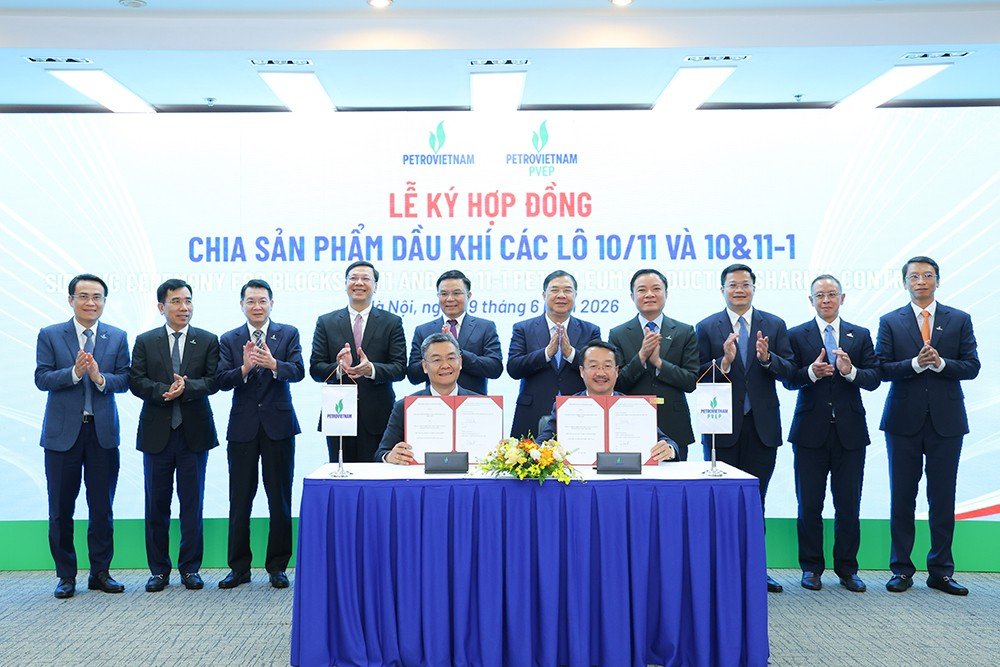 21-1781997540-petrovietnam-to-chuc-le-ky-hop-dong-chia-san-pham-dau-khi-cac-lo-1011-va-1011-1