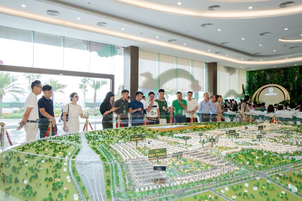 24-1782252766-cau-rao-3-kich-hoat-vung-trung-nam-hai-phong-thoi-diem-vang-so-huu-nha-pho-vinhomes-golden-city