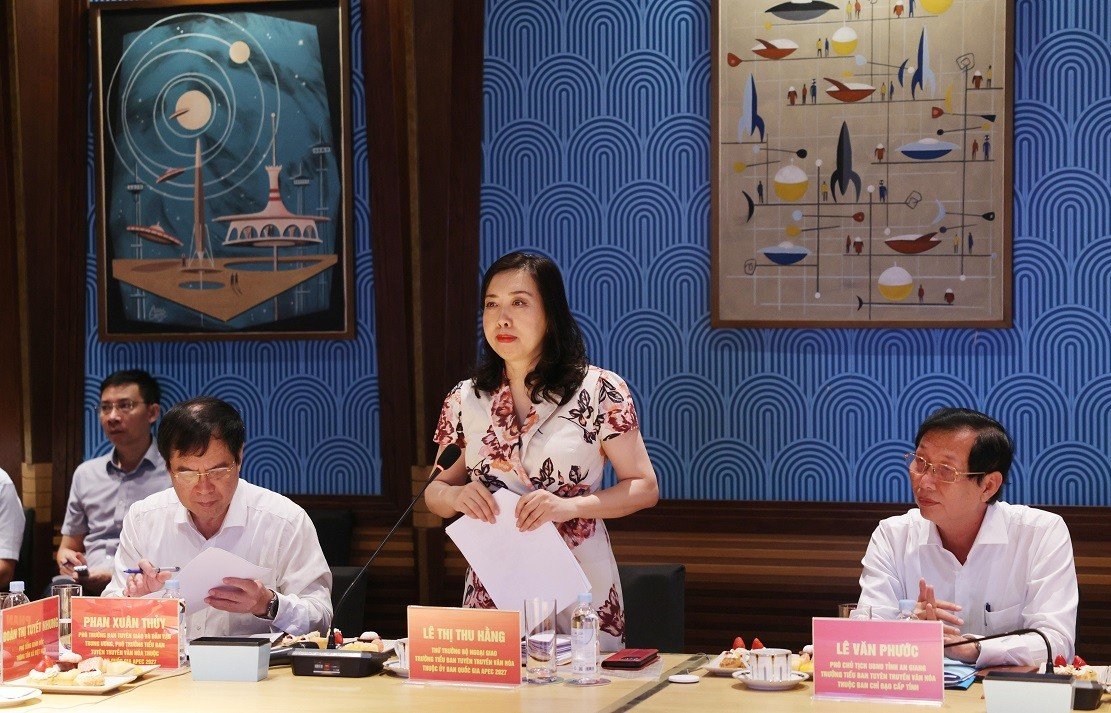 07-1783383936-doan-cong-tac-apec-2027-danh-gia-cao-tien-do-cac-cong-trinh-do-sun-group-trien-khai-tai-phu-quoc