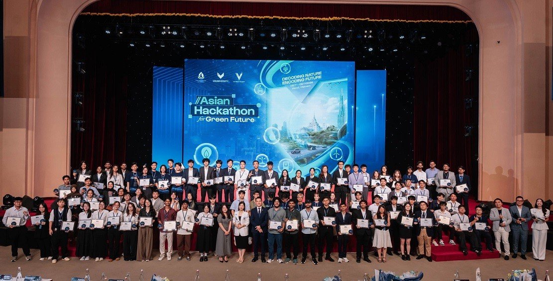07-1783437828-doi-thi-singapore-gianh-quan-quan-asian-hackathon-for-green-future-2026-lan-dau-tien-to-chuc-tai-viet-nam