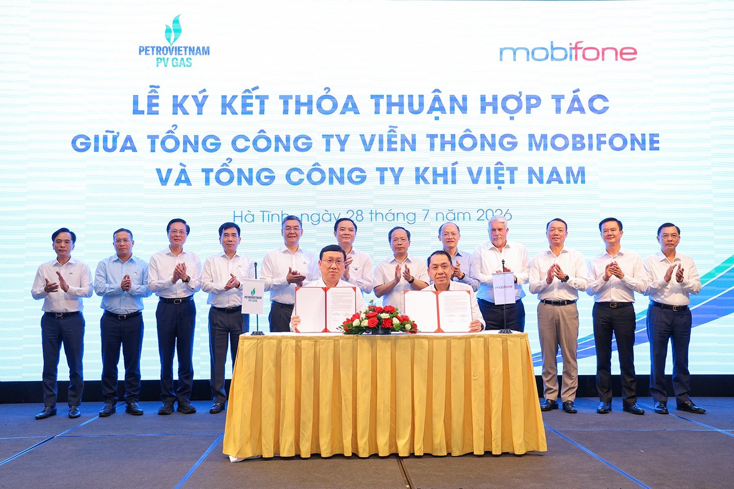 29-1785291889-petrovietnam-ha-tinh-cong-huong-nguon-luc-kien-tao-cuc-tang-truong-moi