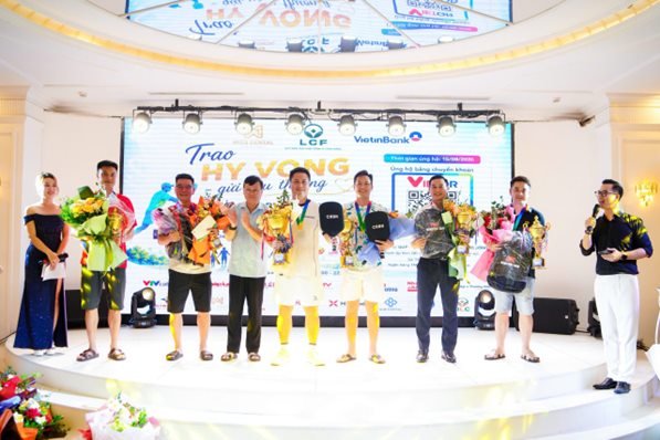 18-1787021077-giai-pickleball-lcf-2026-lan-toa-tinh-than-the-thao-va-nhan-ai