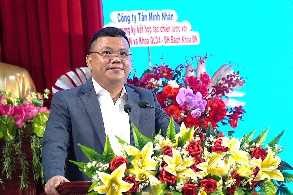 20-1787240541-bi-an-dong-tien-va-su-tang-truong-sieu-toc-cua-xay-dung-tan-minh-nhan