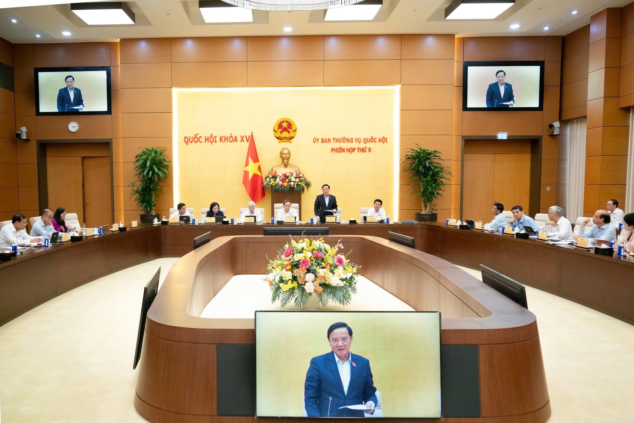 21-1787272168-de-xuat-co-che-dac-thu-cho-khu-do-thi-lan-bien