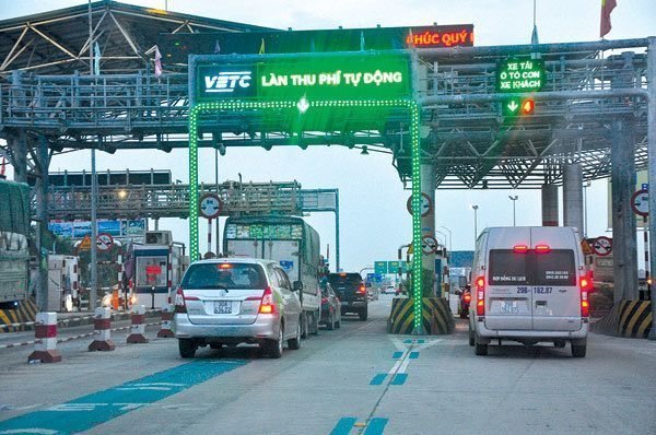 24-1787576068-pho-thu-tuong-yeu-cau-kiem-tra-hoat-dong-thu-phi-dien-tu-duong-bo