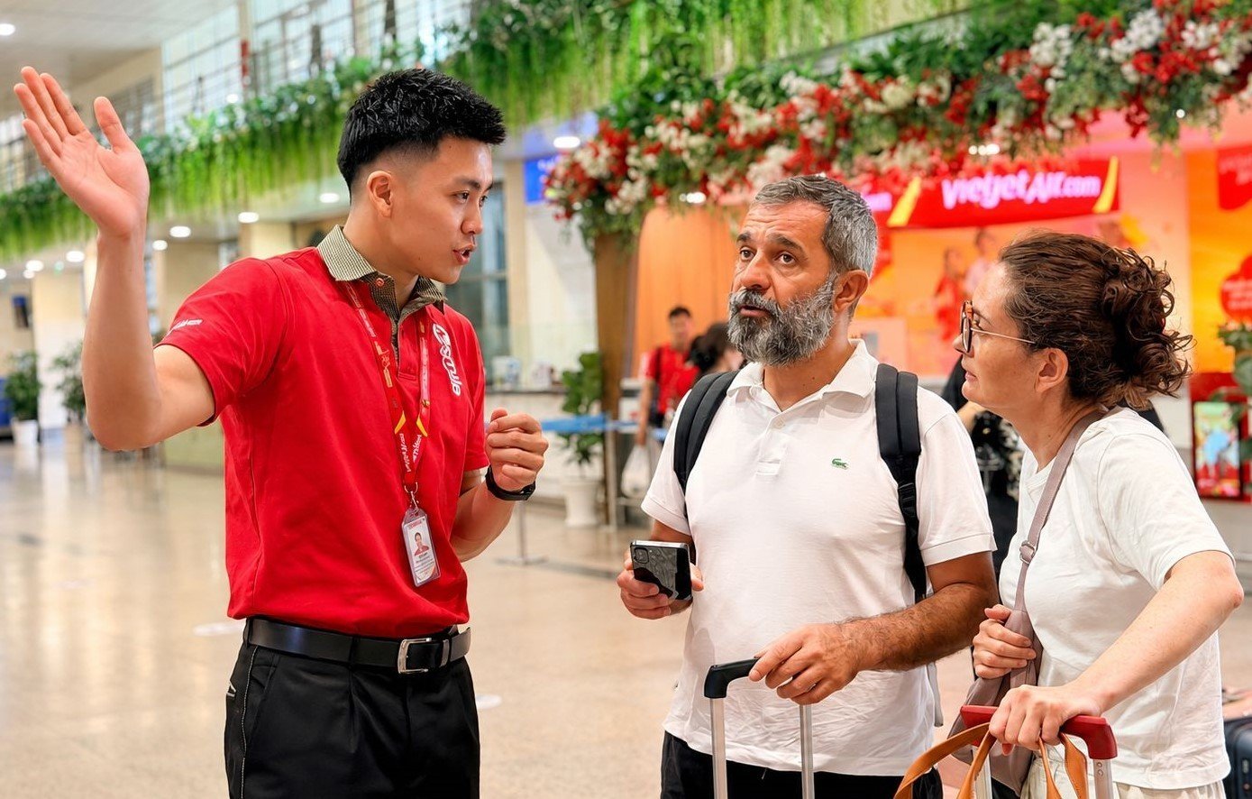 27-1787844170-san-bay-nhon-nhip-truoc-them-quoc-khanh-vietjet-san-sang-moi-nguon-luc-cho-cao-diem