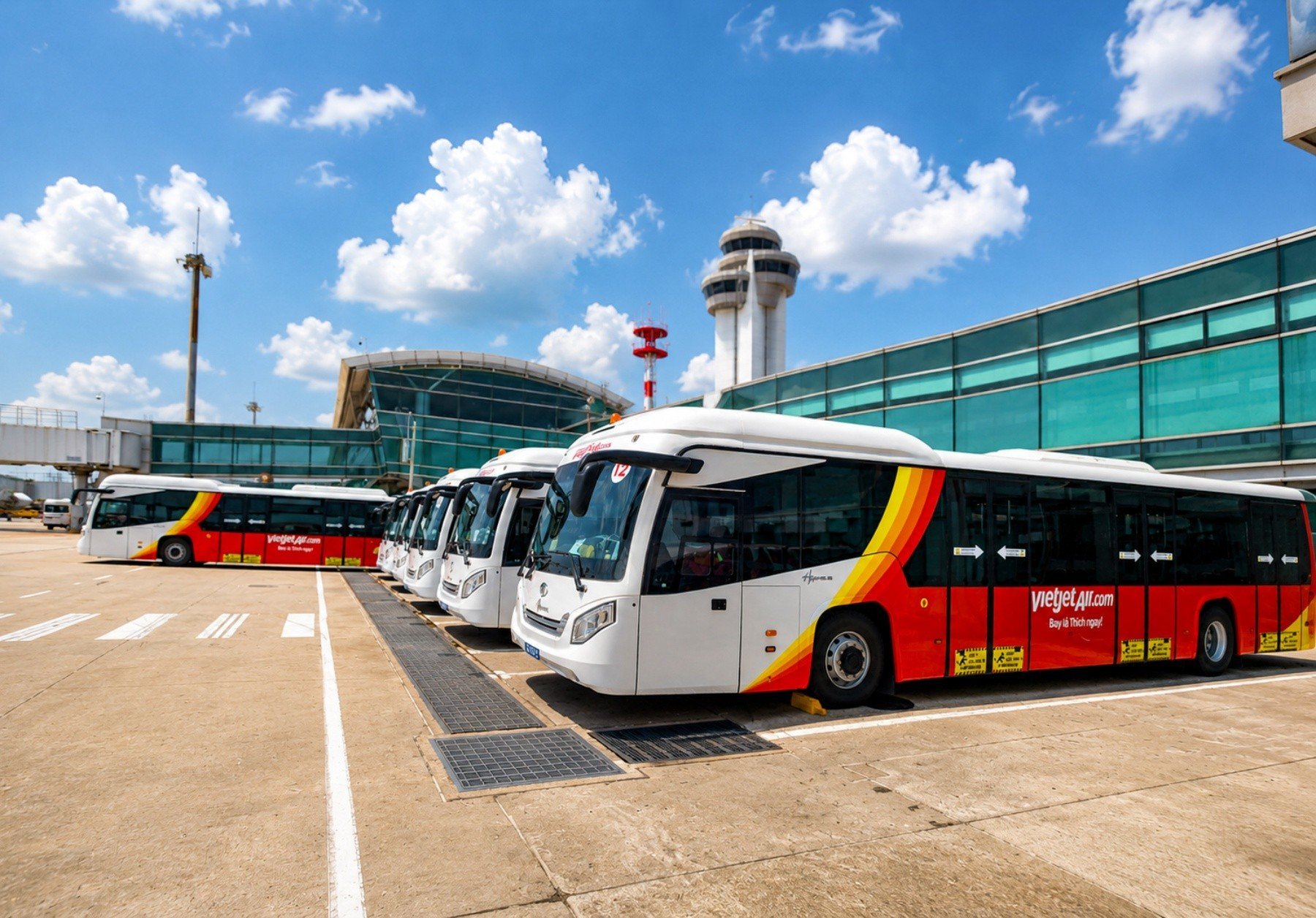 27-1787844080-san-bay-nhon-nhip-truoc-them-quoc-khanh-vietjet-san-sang-moi-nguon-luc-cho-cao-diem