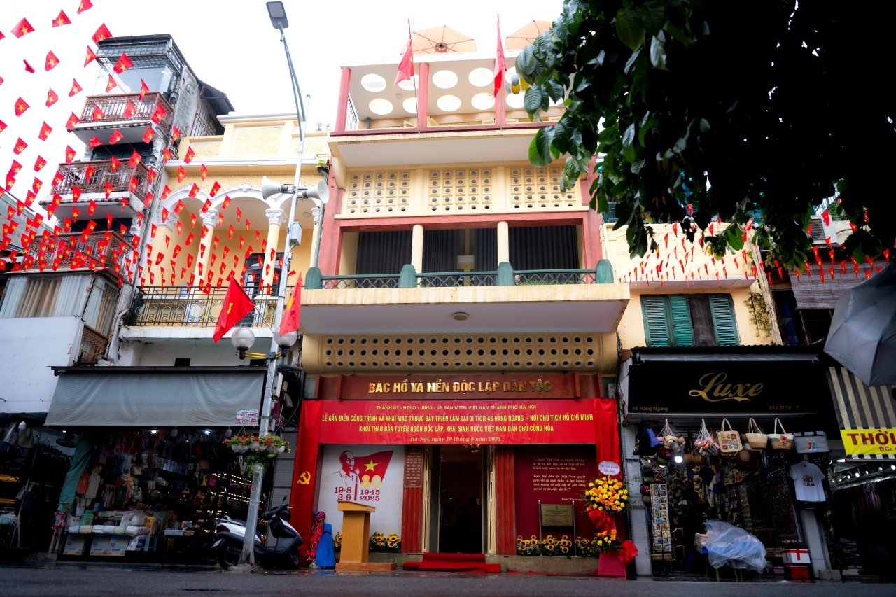 02-1788314005-nhung-di-tich-lich-su-gan-voi-cach-mang-thang-tam-va-quoc-khanh-2-9-tai-ha-noi