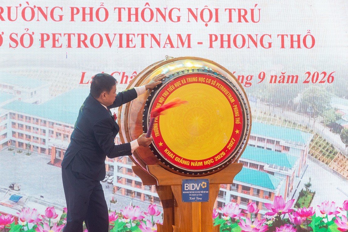 06-1788681510-khanh-thanh-truong-pho-thong-noi-tru-tieu-hoc-va-trung-hoc-co-so-petrovietnam-phong-tho-lai-chau