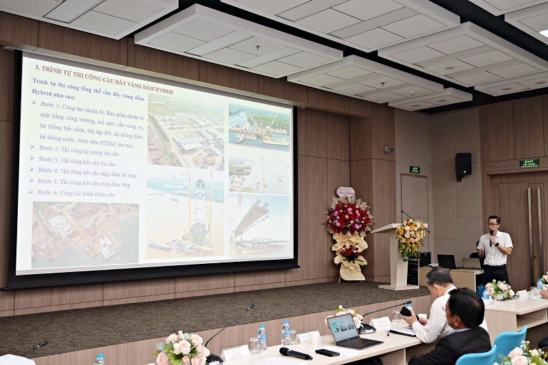 17-1789612639-nhung-hinh-anh-an-tuong-tai-hoi-thao-cong-nghe-xay-dung-cau-viet-nam-hanh-trinh-lam-chu-va-phat-trien