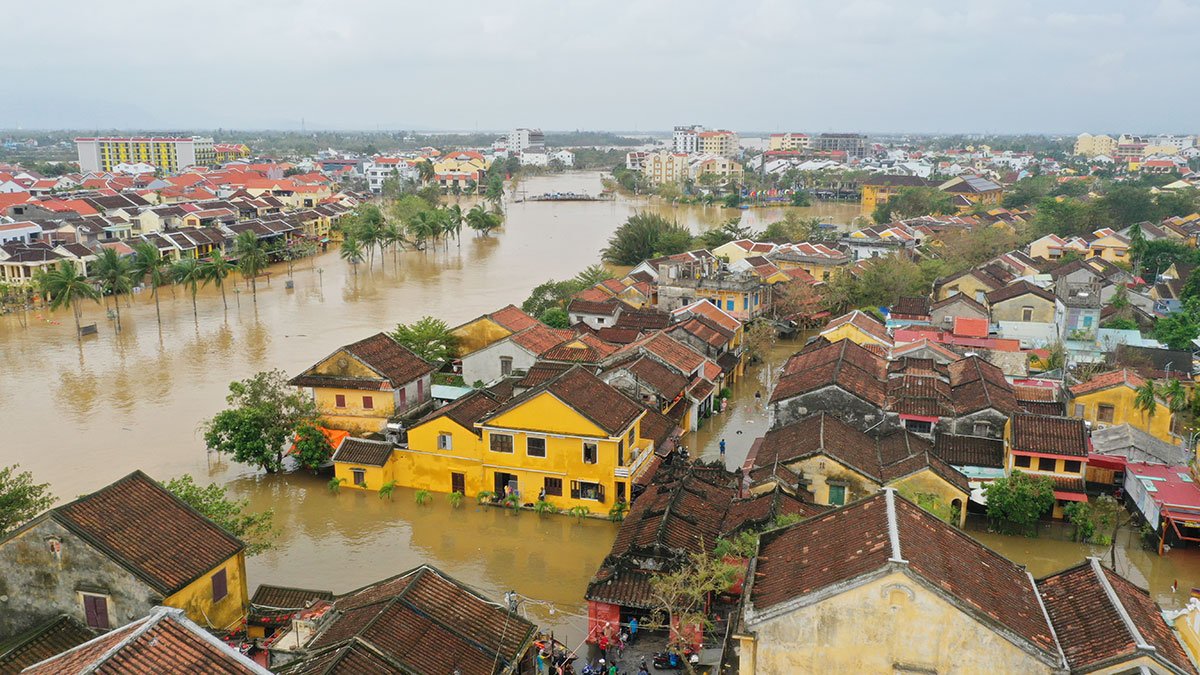 24-1790204967-doi-moi-quan-tri-thoat-nuoc-ung-pho-rui-ro-ngap-do-thi-trong-boi-canh-khi-hau-bien-dong