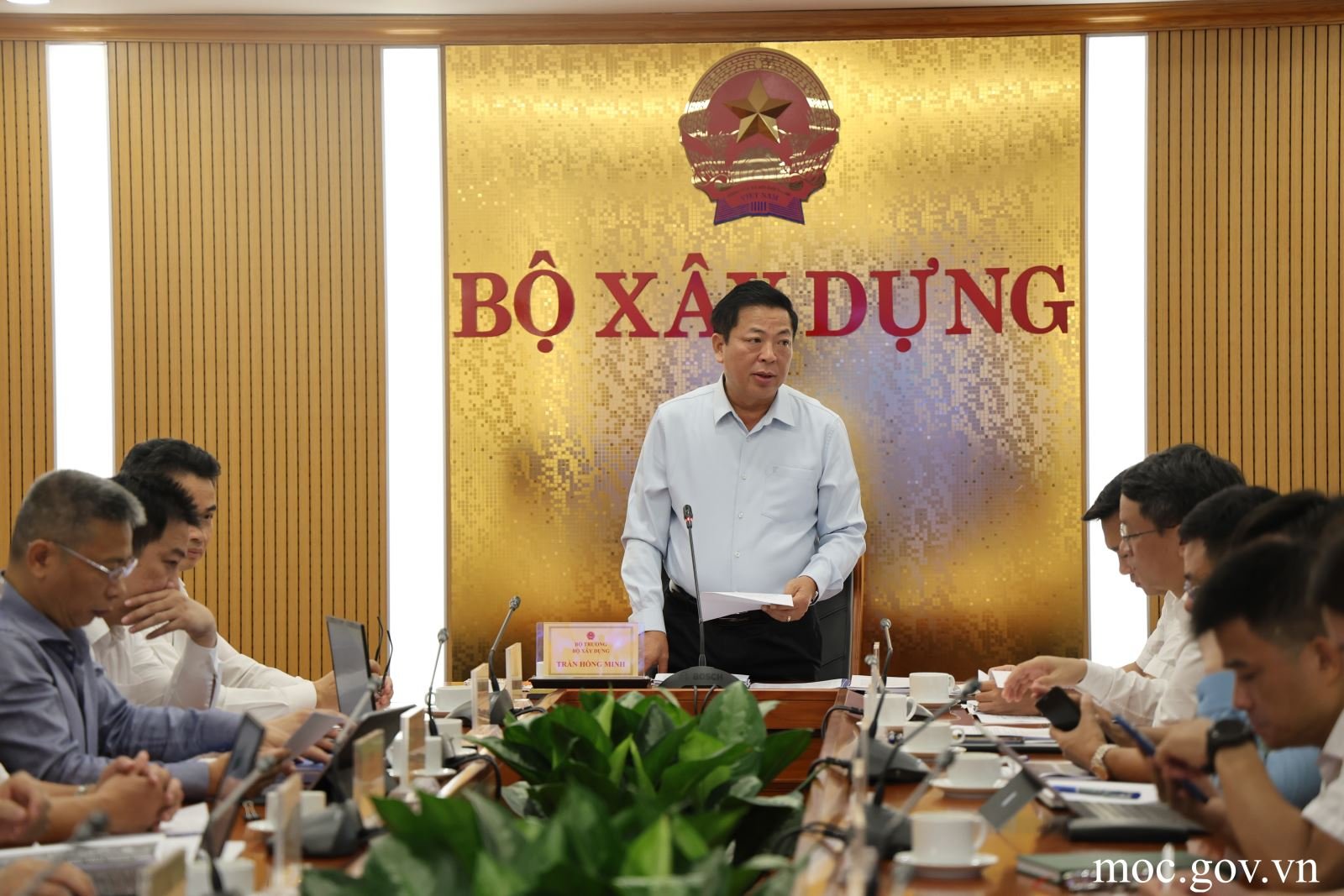 24-1790209111-hoan-thien-dinh-huong-phat-trien-do-thi-thong-minh-quan-tri-khong-gian-ngam
