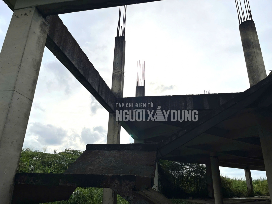 29-1790657742-giac-mo-thung-lung-sai-gon-silicon-dang-do-huong-xu-ly-loat-cong-trinh-treo-nhieu-nam