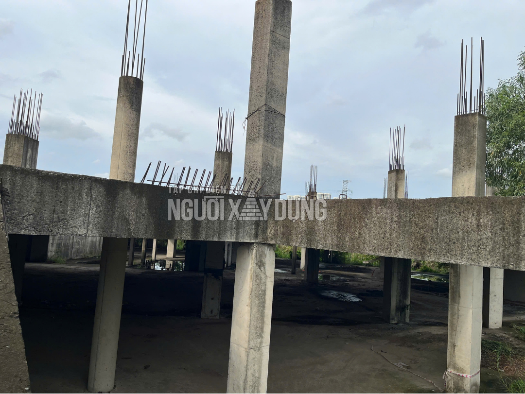 29-1790657742-giac-mo-thung-lung-sai-gon-silicon-dang-do-huong-xu-ly-loat-cong-trinh-treo-nhieu-nam