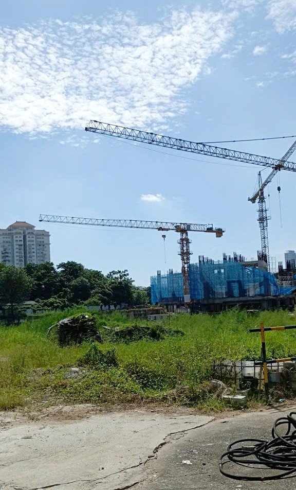 30-1790753847-can-canh-sieu-du-an-cham-tien-do-cua-sunshine-tren-dat-vang-ha-noi