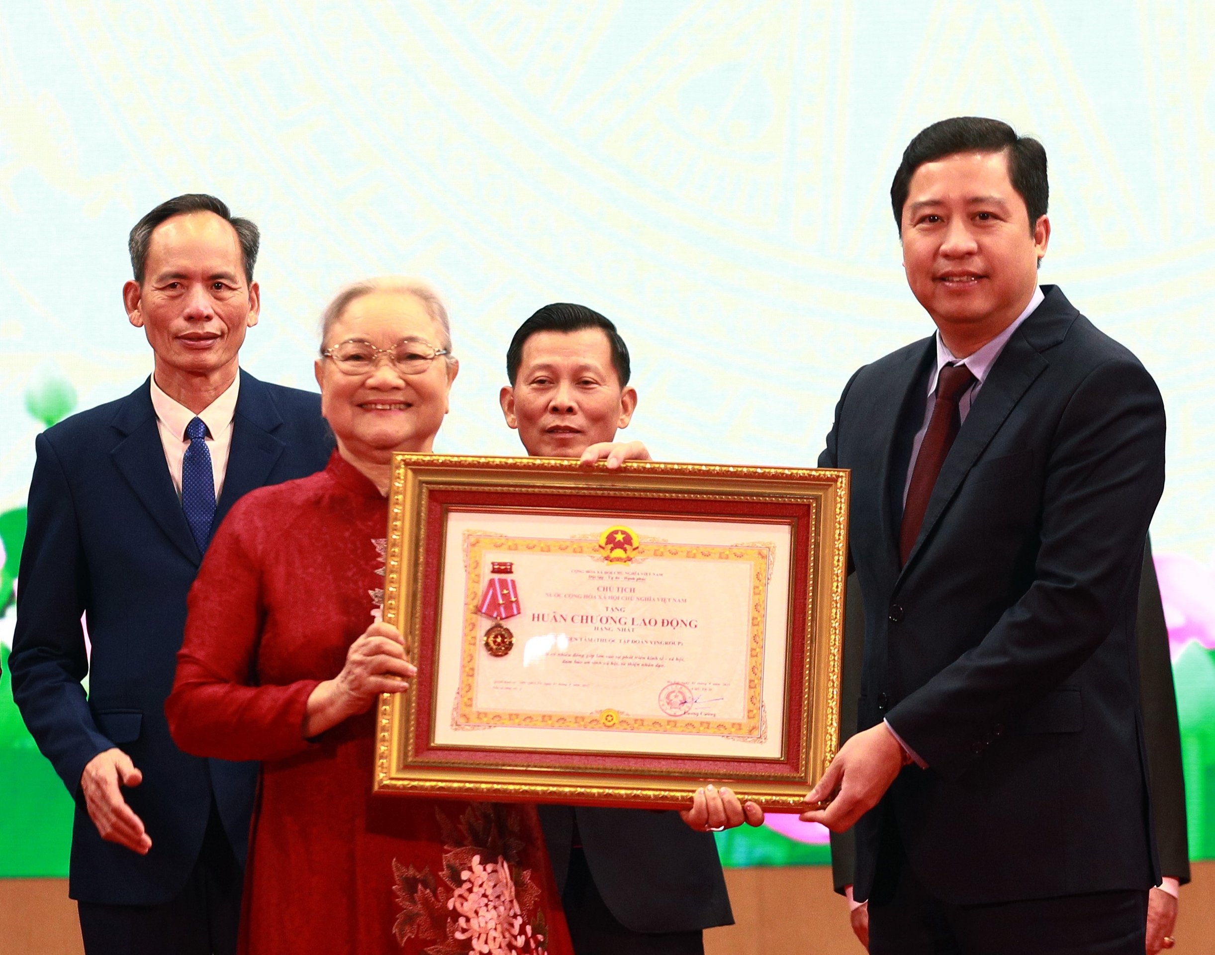 07-1791346867-20-nam-hoat-dong-hon-10-trieu-nguoi-nhan-ho-tro-hon-46000-ty-dong-tai-tro-va-cach-lam-la-cua-quy-tu-thien-kin-tieng-nhat-viet-nam