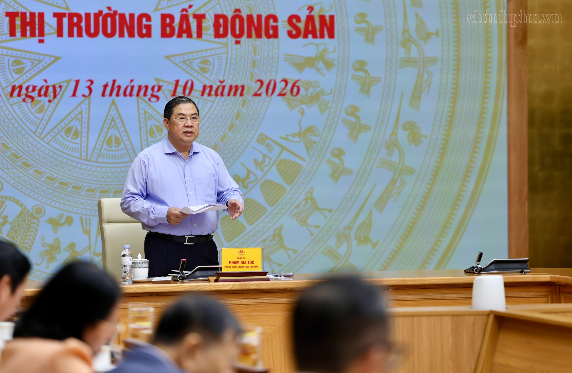 13-1791897695-pho-thu-tuong-pham-gia-tuc-tap-trung-thao-go-vuong-mac-phat-trien-nha-o-xa-hoi-va-nha-o-cho-thue