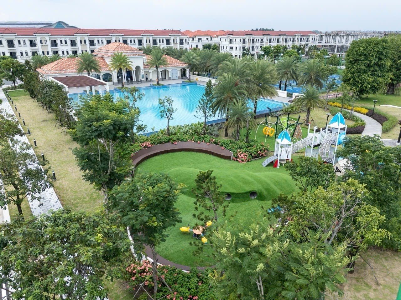 16-1792134474-aqua-city-chinh-thuc-mo-ban-tro-lai-tu-3110-khoi-thong-dong-thu-hang-tram-nghin-ty-dong