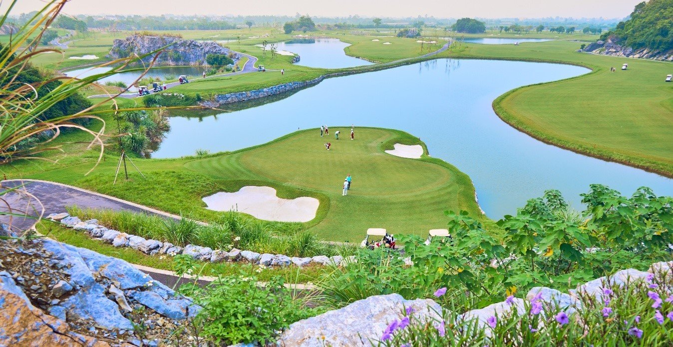 19-1792403964-legend-valley-country-club-hoan-thien-36-ho-gon-tieu-chuan-quoc-te-ghi-dau-san-gon-thu-10-cua-brg-golf