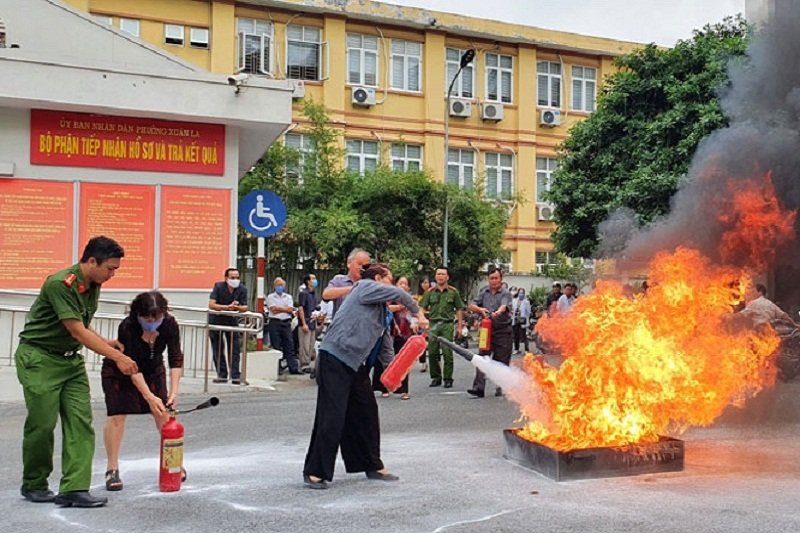 Tuyên truyền để người dân hiểu và thực hiện được Công an TP Hà Nội coi là một trong những nhiệm vụ tối quan trọng trong công tác phòng cháy và chữa cháy.